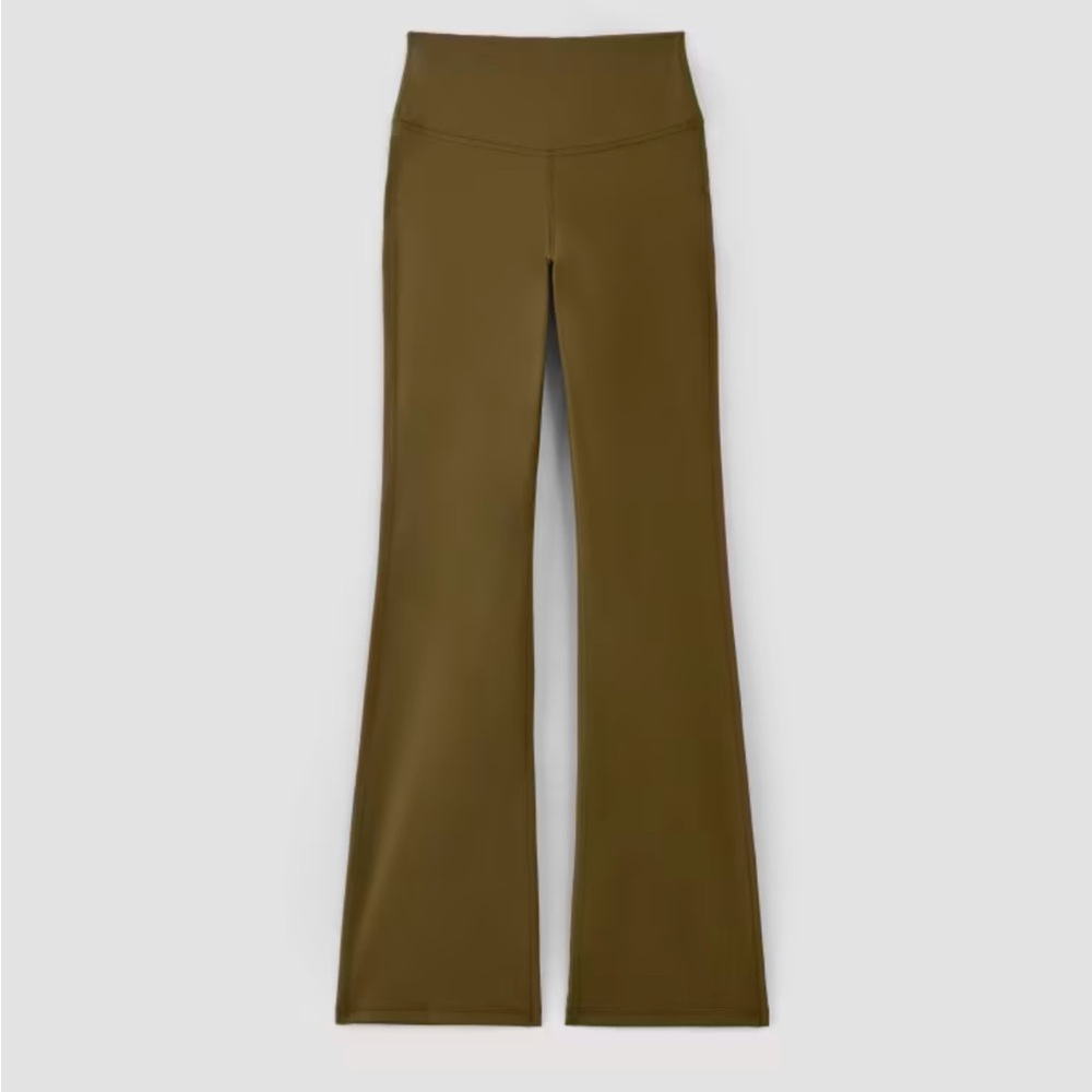 Everlane The Perform Flare Leggings